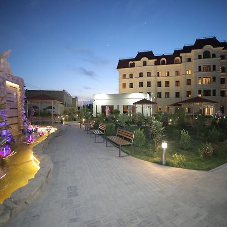 Termez Palace Hotel & Spa Exterior foto