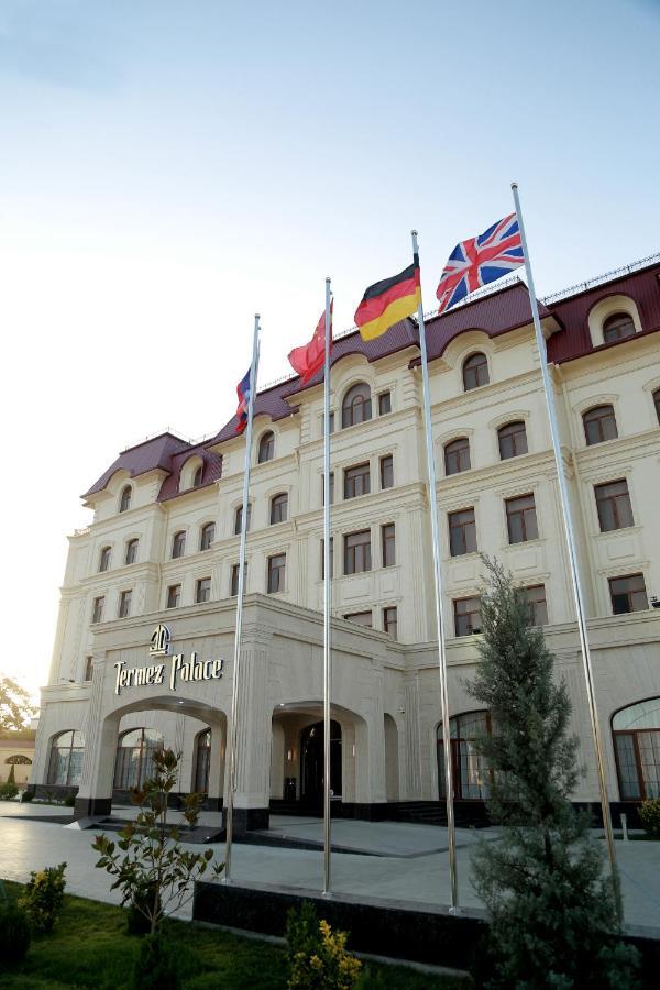 Termez Palace Hotel & Spa Exterior foto